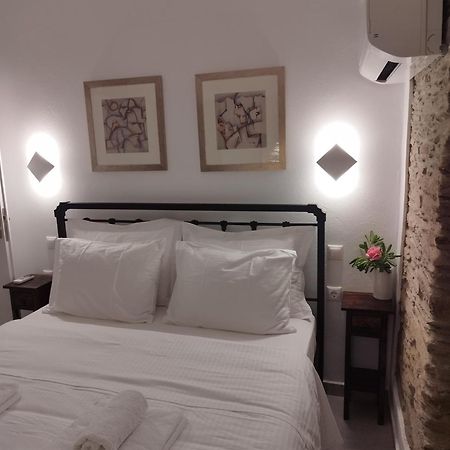 Korina'S Suites Ándros Eksteriør billede